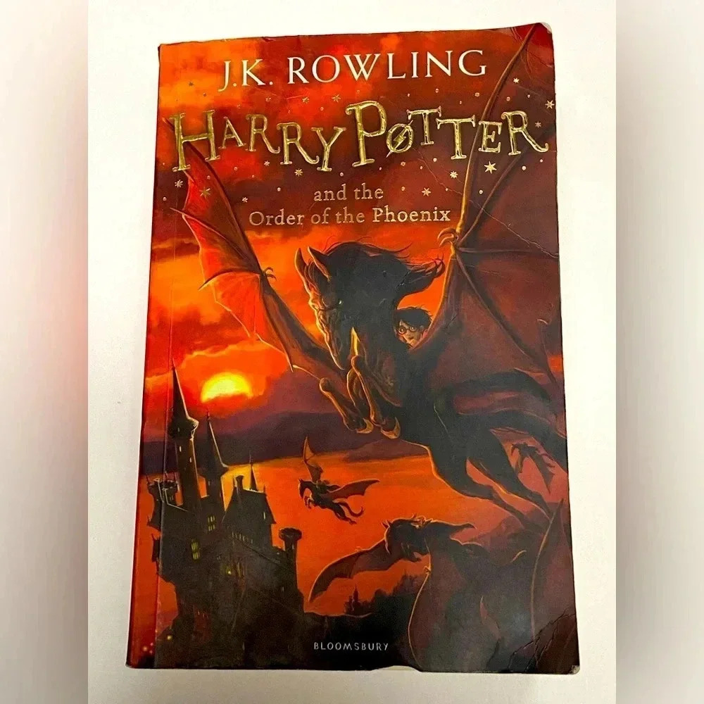 Harry  Potter and the Order of the Phoenix - Book 5 | Softcover 📚